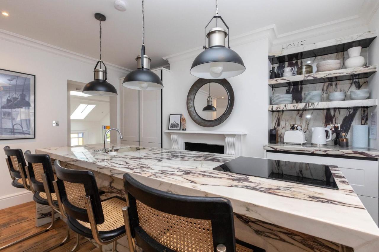 Stylish 2 Bedroom Apartment Near Oxford Street Londra Dış mekan fotoğraf