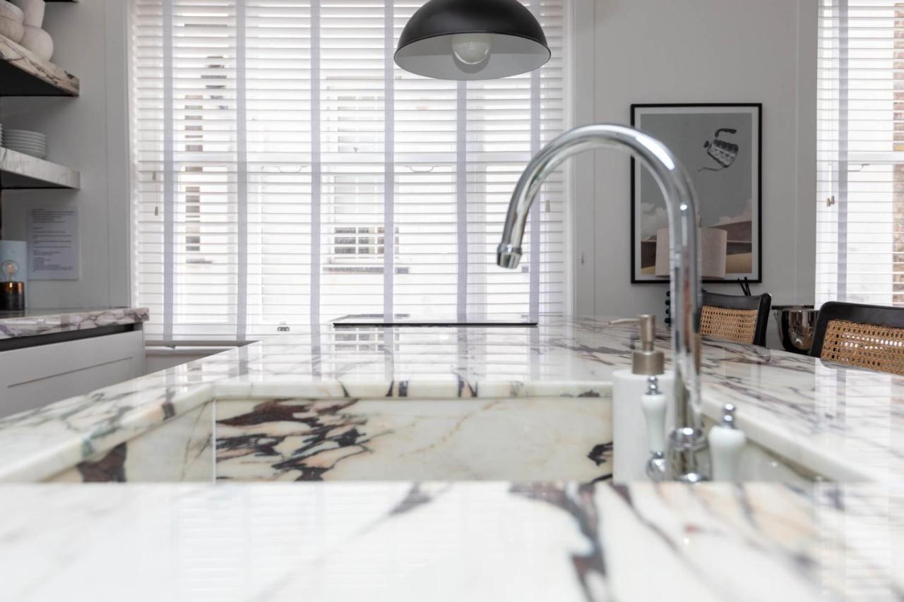 Stylish 2 Bedroom Apartment Near Oxford Street Londra Dış mekan fotoğraf